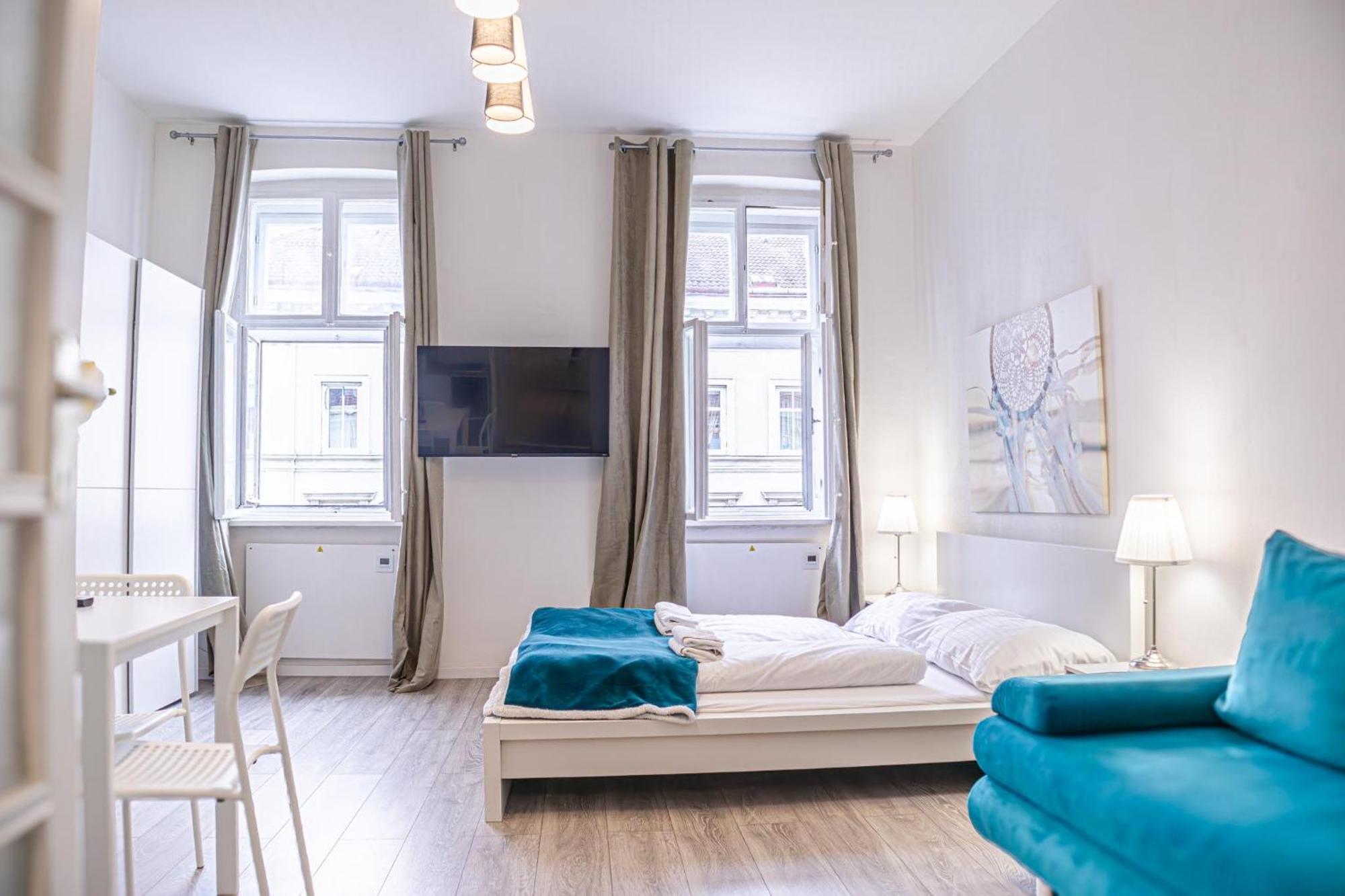 Trendy Free Coffee - Wiener Stadthalle Apartment Vienna